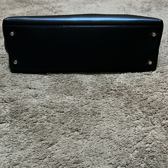 Kate Spade Shoulder Bag with Bow EUC - Picture 4 of 7